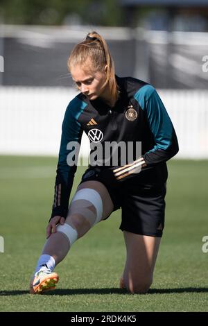 Tuggerah, Australie. 22 juillet 2023. Football, coupe du monde, femmes, entraînement Allemagne : Sjoeke Nüsken. Crédit : Sebastian Christoph Gollnow/dpa/Alamy Live News Banque D'Images