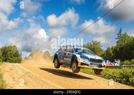 Tartu, Estonie - 22/07/2023, 25 Egon KAUR (est), Jakko VIILO (est), SKODA FABIA RS, RC2, Rally2, Action pendant le Rallye, Estonie. , . WRC World Rally car Championship, du 20 au 23 juillet 2023 à Tartu, Estonie - photo Nikos Katikis/DPPI crédit : DPPI Media/Alamy Live News Banque D'Images