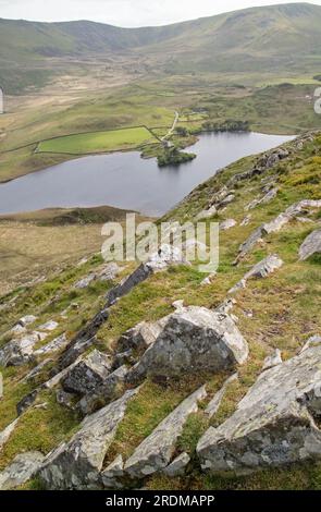 Llynnau Cregennen / Cregennan Lakes from Pared-y-Cefn Hir Mountain Nr Dolgellau, Eryri (Snowdonia) National Park, North Wales, UK Banque D'Images