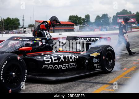 29 juin 2023, Lexington, OH, États-Unis d'Amérique : 02 juillet 2023-Lexington, OH : l'équipage de AJ Foyt Racing prépare un arrêt au stand lors de la Honda Indy 200 à Mid-Ohio au Mid-Ohio Sports car course à Lexington OH. (Image de crédit : © Walter G. Arce Sr./ZUMA Press Wire) USAGE ÉDITORIAL SEULEMENT! Non destiné à UN USAGE commercial ! Banque D'Images