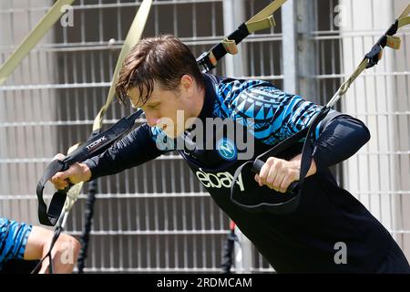 Dimaro, Naples, Italie. 22 juillet 2023. Piotr Zielinski de Napoli, lors d'un match amical de pré-saison contre Anaune, Dimaro Italie (crédit image : © Ciro de Luca/ZUMA Press Wire) À USAGE ÉDITORIAL SEULEMENT! Non destiné à UN USAGE commercial ! Banque D'Images