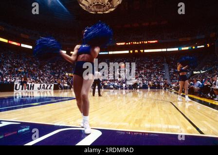 Cheerleader Utah Jazz v NY Knicks Basketball Delta Centre Sports Arena Salt Lake City Utah USA Banque D'Images