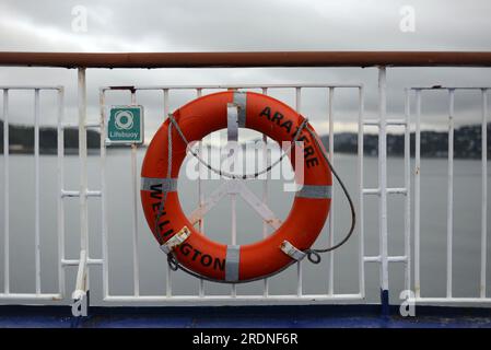 Gilet de sauvetage sur le ferry Interislander Atarere, Nouvelle-Zélande Banque D'Images