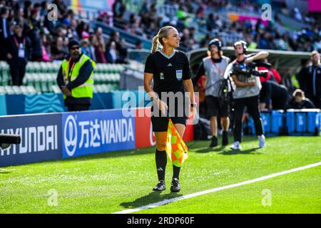 Melbourne, Australie. 21 juillet 2023. L'arbitre Chrysoula Kourompylia est vue lors du match de la coupe du monde féminine de la FIFA 2023 entre le Nigeria et le Canada au stade rectangulaire de Melbourne. Score final Nigeria 0:0 Canada (photo Alexander Bogatyrev/SOPA Images/Sipa USA) crédit : SIPA USA/Alamy Live News Banque D'Images