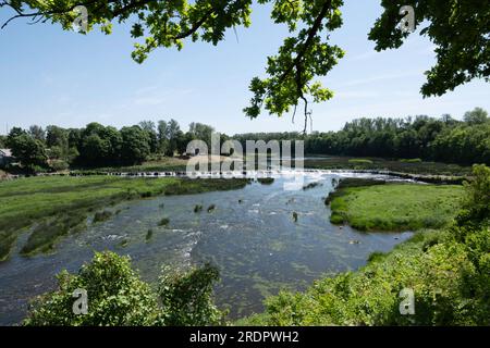 Cascade Venta Rapid (Ventas rumba), à Kuldīga, la plus large cascade d'Europe, désignée monument naturel de Lettonie Banque D'Images