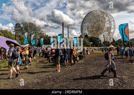 21 juillet 2023, Liverpool, royaume-Uni : 21 juillet 2023, Macclesfield UK : le festival Bluedot avant la pluie, Jodrell Bank Observatory, Cheshire UK. (Image de crédit : © Andy Von PIP/ZUMA Press Wire) USAGE ÉDITORIAL SEULEMENT! Non destiné à UN USAGE commercial ! Banque D'Images