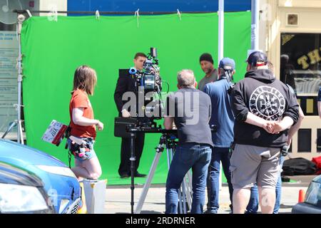 Tournage dans un bureau de poste de Craig-y Don à Llandudno North Wales. MR Bates vs Post Office est un drame d'ITV basé sur une histoire vraie d'injustice d'Alan Bates un sous-maître de poste qui a décidé de lutter contre une erreur scandaleuse de justice, des sous-maîtres de poste innocents et des maîtres de poste ont été accusés à tort de vol, fraude et fausse comptabilité Banque D'Images