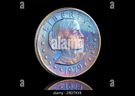 Pièce de 1979 dollars américains avec tonalités arc-en-ciel Banque D'Images