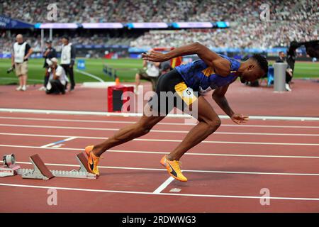 Londres, Royaume-Uni. 23 juillet 23. Matthew HUDSON-SMITH (Grande-Bretagne) sort des blocs de départ de la finale du 400m masculin au 2023, IAAF Diamond League, Queen Elizabeth Olympic Park, Stratford, Londres, Royaume-Uni. Crédit : Simon Balson/Alamy Live News Banque D'Images