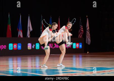 Finales du Championnat du monde de corde à sauter, Colorado Springs, Colorado, États-Unis. 23 juillet 2023. Paire de roues freestyle, équipe allemande de Sabrina et Vanessa Saul crédit : Casey B. Gibson/Alamy Live News Banque D'Images