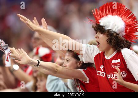 Gdansk, Pologne. 23 juillet 2023. Supporters lors du match de la Ligue des nations FIVB de volleyball masculin entre la Pologne et les États-Unis le 19 juillet 2023 à Gdansk Pologne. (Photo de Piotr Matusewicz/PressFocus/Sipa USA) crédit : SIPA USA/Alamy Live News Banque D'Images