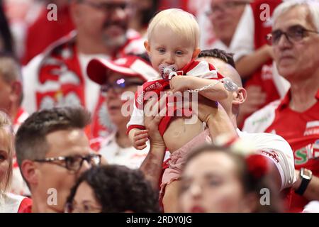 Gdansk, Pologne. 23 juillet 2023. Supporters lors du match de la Ligue des nations FIVB de volleyball masculin entre la Pologne et les États-Unis le 19 juillet 2023 à Gdansk Pologne. (Photo de Piotr Matusewicz/PressFocus/Sipa USA) crédit : SIPA USA/Alamy Live News Banque D'Images