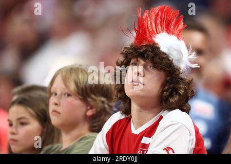 Gdansk, Pologne. 23 juillet 2023. Supporters lors du match de la Ligue des nations FIVB de volleyball masculin entre la Pologne et les États-Unis le 19 juillet 2023 à Gdansk Pologne. (Photo de Piotr Matusewicz/PressFocus/Sipa USA) crédit : SIPA USA/Alamy Live News Banque D'Images