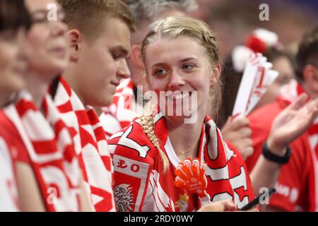 Gdansk, Pologne. 23 juillet 2023. Supporters lors du match de la Ligue des nations FIVB de volleyball masculin entre la Pologne et les États-Unis le 19 juillet 2023 à Gdansk Pologne. (Photo de Piotr Matusewicz/PressFocus/Sipa USA) crédit : SIPA USA/Alamy Live News Banque D'Images