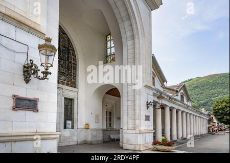 Le complexe thermal de Bagnères-de-Luchon possède les sources sulfuriques les plus fortes de France. Banque D'Images