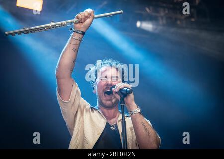 Odense, Danemark. 23rd, juin 2023. L'auteur-compositeur-interprète irlandais Cian Ducrot donne un concert live lors du festival de musique danois Tinderbox 2023 à Odense. (Crédit photo : Gonzales photo - Thomas Rasmussen). Banque D'Images