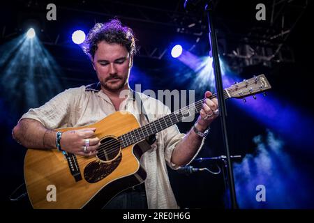 Odense, Danemark. 23rd, juin 2023. L'auteur-compositeur-interprète irlandais Cian Ducrot donne un concert live lors du festival de musique danois Tinderbox 2023 à Odense. (Crédit photo : Gonzales photo - Thomas Rasmussen). Banque D'Images