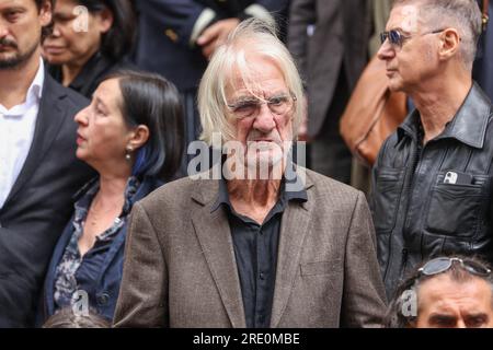 Paris, France. 24 juillet 2023. Andrew Birkin lors des funérailles à l'église Saint Roch à Paris, France, le 24 juillet 2023, de la chanteuse et actrice d'origine britannique Jane Birkin, décédée le 16 juillet 2023 à Paris à l'âge de 76 ans. Photo de Nasser Berzane/ABACAPRESS.COM crédit : Abaca Press/Alamy Live News Banque D'Images