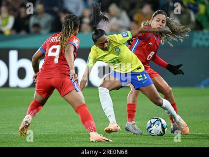 Adélaïde, Australie. 24 juillet 2023. Le brésilien Kerolin (C) participe au match du groupe F entre le Brésil et le Panama lors de la coupe du monde féminine de la FIFA 2023 à Adélaïde, Australie, le 24 juillet 2023. Crédit : Xiong Qi/Xinhua/Alamy Live News Banque D'Images