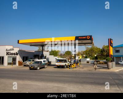 Scène de rue à Outjo Town, Namibie Banque D'Images