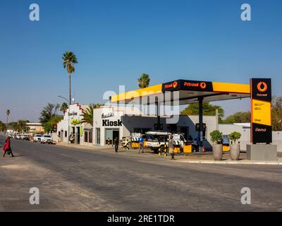 Scène de rue à Outjo Town, Namibie Banque D'Images