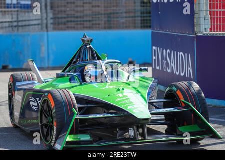 Rome, Italie. 14 juillet 2023. Sébastien Buemi participe aux essais libres 1 de l'E-Prix de Rome dans le cadre du Championnat du monde ABB FIA Formula E-Prix 2023 - Hankook Rome. Crédit : SOPA Images Limited/Alamy Live News Banque D'Images