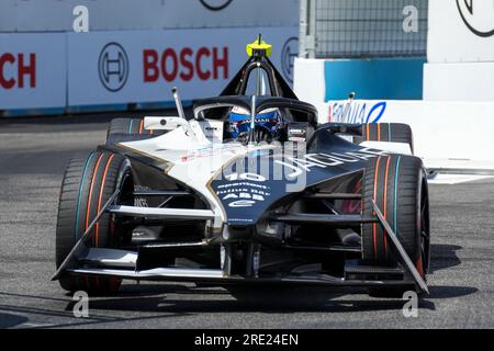 Rome, Italie. 16 juillet 2023. Sam Bird lors des qualifications pour la course Round 14 de l'E-Prix de Rome dans le cadre du Championnat du monde ABB FIA Formula E-Prix 2023 - Hankook Rome. Crédit : SOPA Images Limited/Alamy Live News Banque D'Images