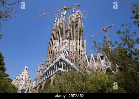 Barcelone, Espagne - 22 juillet 2023 : vue de la Sagrada Familia à Barcelone le 22 juillet 2023. Banque D'Images