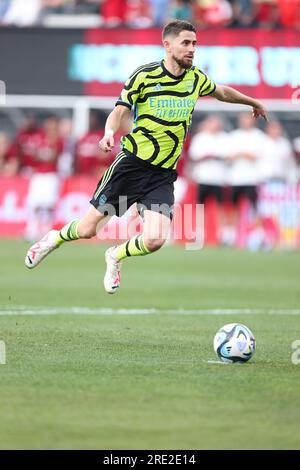 Jorginho d'Arsenal lors d'un match amical contre Manchester United au MetLife Stadium à East Rutherford dans l'État du New Jersey aux États-Unis ce samedi 27 juillet. Crédit : Brazil photo Press/Alamy Live News Banque D'Images