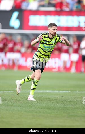 Jorginho d'Arsenal lors d'un match amical contre Manchester United au MetLife Stadium à East Rutherford dans l'État du New Jersey aux États-Unis ce samedi 27 juillet. Crédit : Brazil photo Press/Alamy Live News Banque D'Images