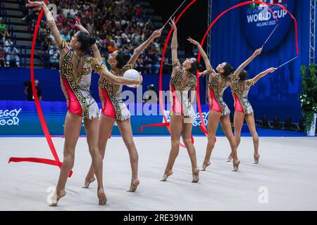 Milan, Italie. 23 juillet 2023. Équipe de groupe d'Italie lors de la coupe du monde DE gymnastique rythmique FIG 2023 Milan au Mediolanum Forum. Crédit : SOPA Images Limited/Alamy Live News Banque D'Images