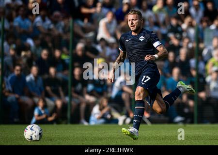 Ciro immobile de SS Lazio en action lors du match amical de pré-saison entre SS Lazio et US Triestina. Banque D'Images