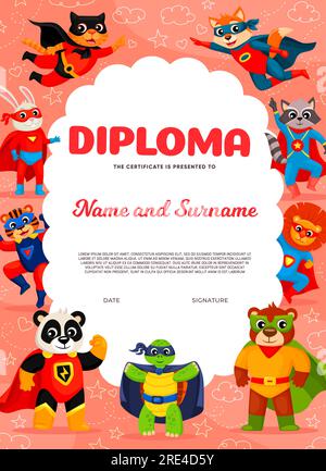 Diplôme d'enfants pour super-héros avec des personnages d'animaux de dessin animé. Diplôme de vecteur ou certificat vertical de réussite scolaire des enfants avec chat mignon, ours, raton laveur et chien, lapin, panda, lion et tortue Illustration de Vecteur