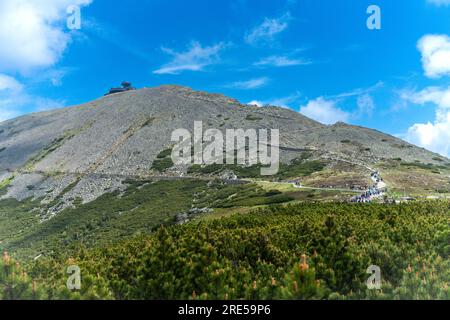 Sudètes, Sněžka ou Śnieżka en tchèque et en Pologne, trekking, karkonosze, randonnée, sentier Banque D'Images