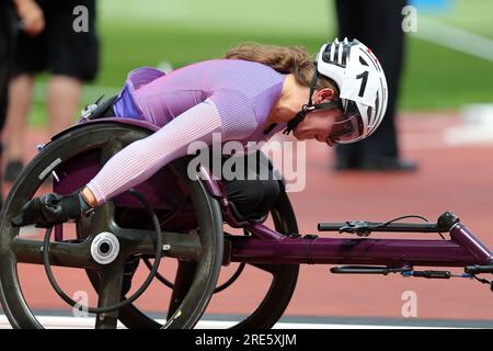 Fabienne ANDRE (Grande-Bretagne) en compétition dans la finale du 800m en fauteuil roulant féminin au 2023, IAAF Diamond League, Queen Elizabeth Olympic Park, Stratford, Londres, Royaume-Uni. Banque D'Images