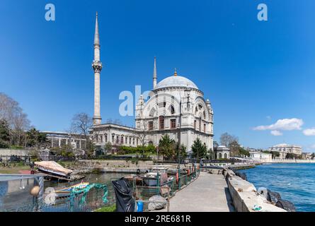 Une photo de la mosquée Dolmabahce. Banque D'Images