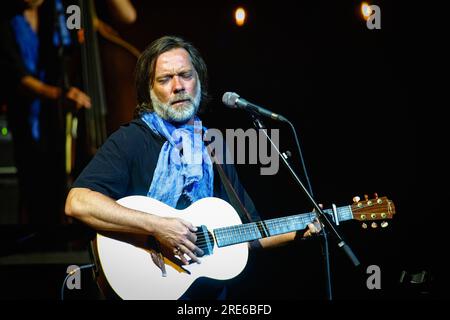 Théâtre Royal, Madrid, Espagne. 25 juillet 2023. Festival de musique universel 2023, Rufus Wainwright performance live. Crédit : EnriquePSans / Alamy Live News Banque D'Images