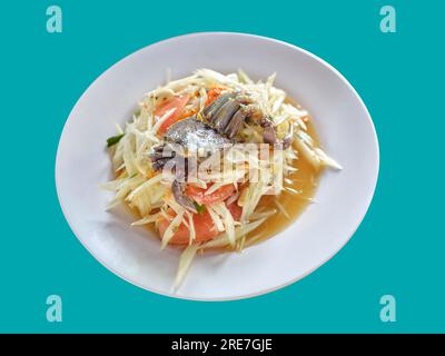 SOM Tum Thai - salade de papaye sur fond transparent . Concept Thai Food style. Banque D'Images