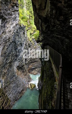 Canyon de Viamala dans les alpes suisses Banque D'Images