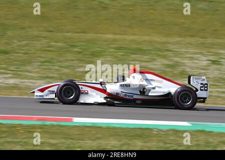 Scarperia, 9 avril 2021 : Dallara GP2 Formula pilotée par Unknown en action sur le circuit de Mugello lors des essais de BOSS GP Championship. Italie Banque D'Images