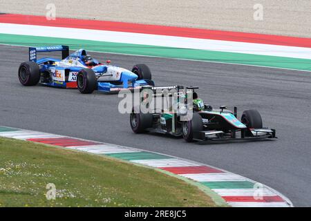 Scarperia, 9 avril 2021 : GP2 Formula pilotée par Unknown en action sur le circuit de Mugello lors des essais de BOSS GP Championship. Italie Banque D'Images