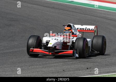 Scarperia, 9 avril 2021 : Lola - Formule AutoGP pilotée par Unknown en action sur le circuit de Mugello lors des essais de BOSS GP Championship. Italie Banque D'Images