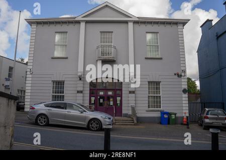 Athlone County Meath, Irlande, 11 juillet 2023. Vue de face du palais de justice d'Athlone Banque D'Images