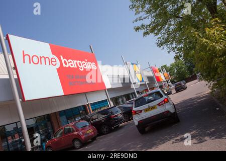 Grove Farm Retail Park, Chadwell Heath, Romford, RM6 4AU Banque D'Images