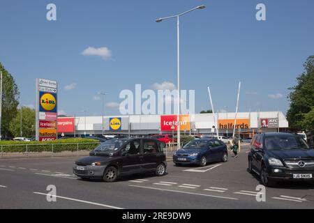 Grove Farm Retail Park, Chadwell Heath, Romford, RM6 4AU Banque D'Images