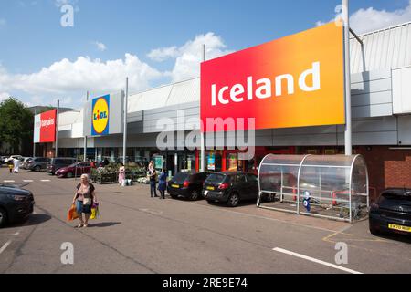 Grove Farm Retail Park, Chadwell Heath, Romford, RM6 4AU Banque D'Images