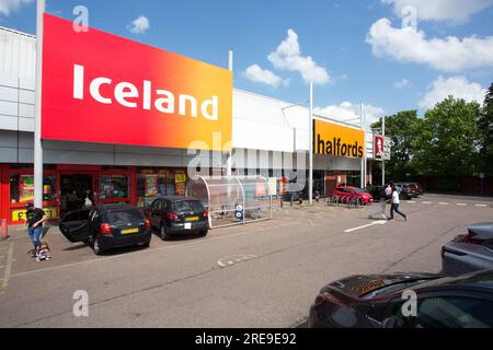 Grove Farm Retail Park, Chadwell Heath, Romford, RM6 4AU Banque D'Images