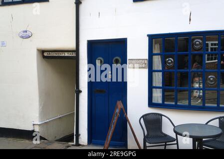 Pittoresque Harpooners Cottage, et arguments Yard, Church Street, Whitby, North Yorkshire Coast, Angleterre, Royaume-Uni. Banque D'Images