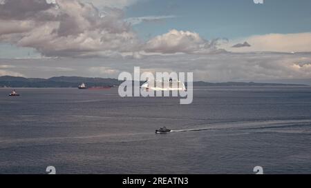 Victoria, Canada - 28 juin 2019 : navires de croisière navires de croisière sur un paysage panoramique Banque D'Images