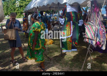 Stands de souvenirs, Port Vila, Vanuatu. Banque D'Images